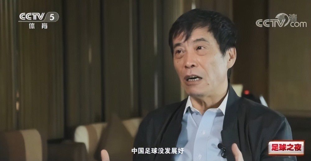 打美女白嫩光屁屁视频动漫